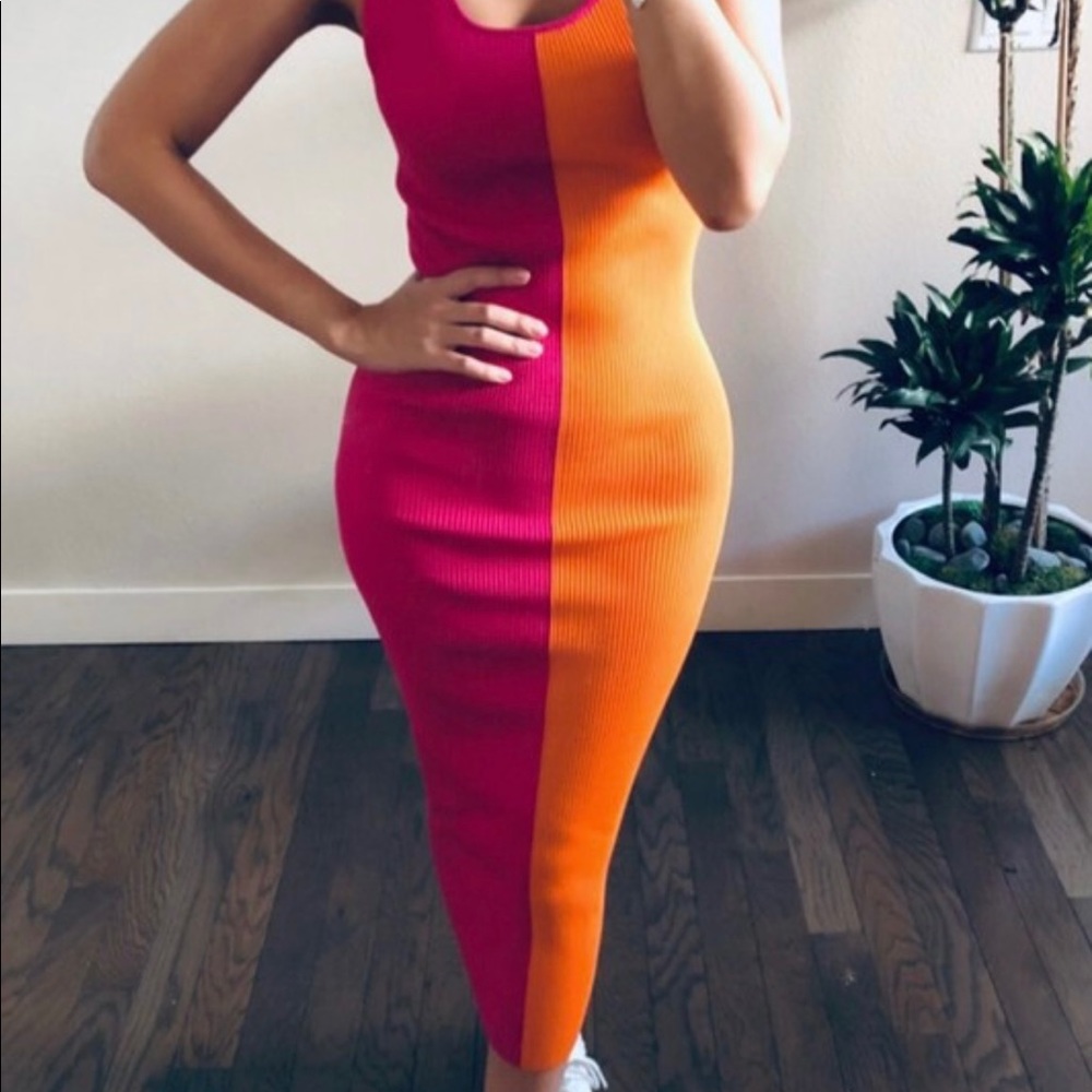 Color Block Dress - Picture 2 of 6